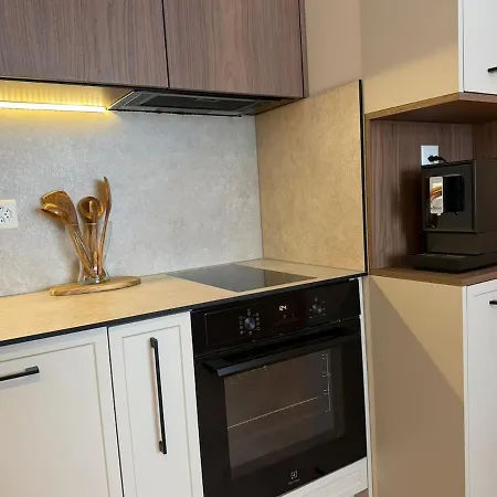 Charmantes Fuer Zwei In Den Bergen *